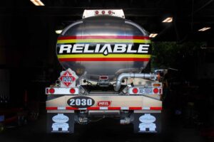 Reliable Tank Line Truck