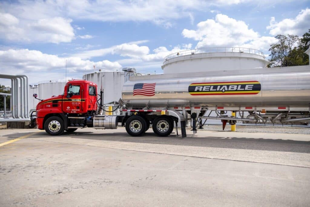 Reliable Tank Line Truck