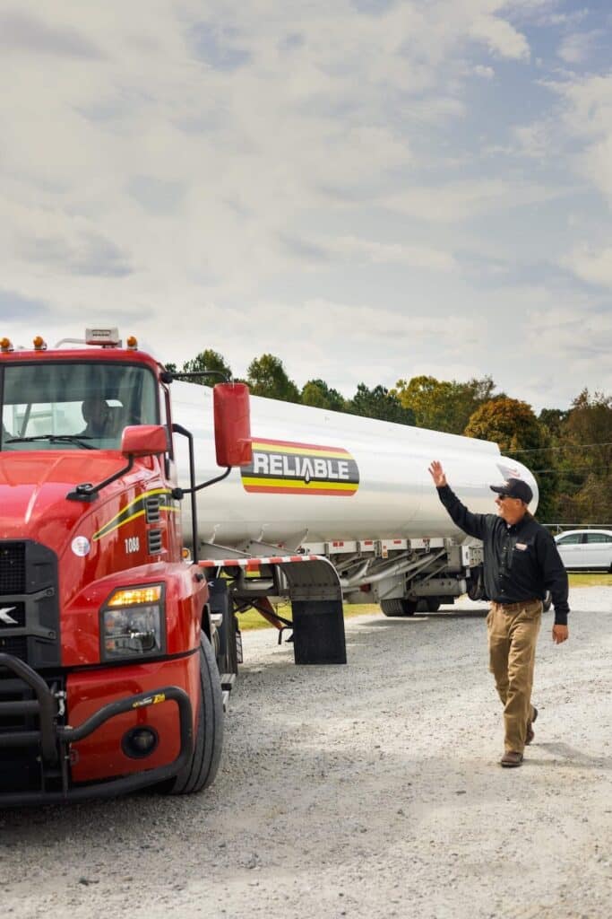Reliable Tank Line Truck