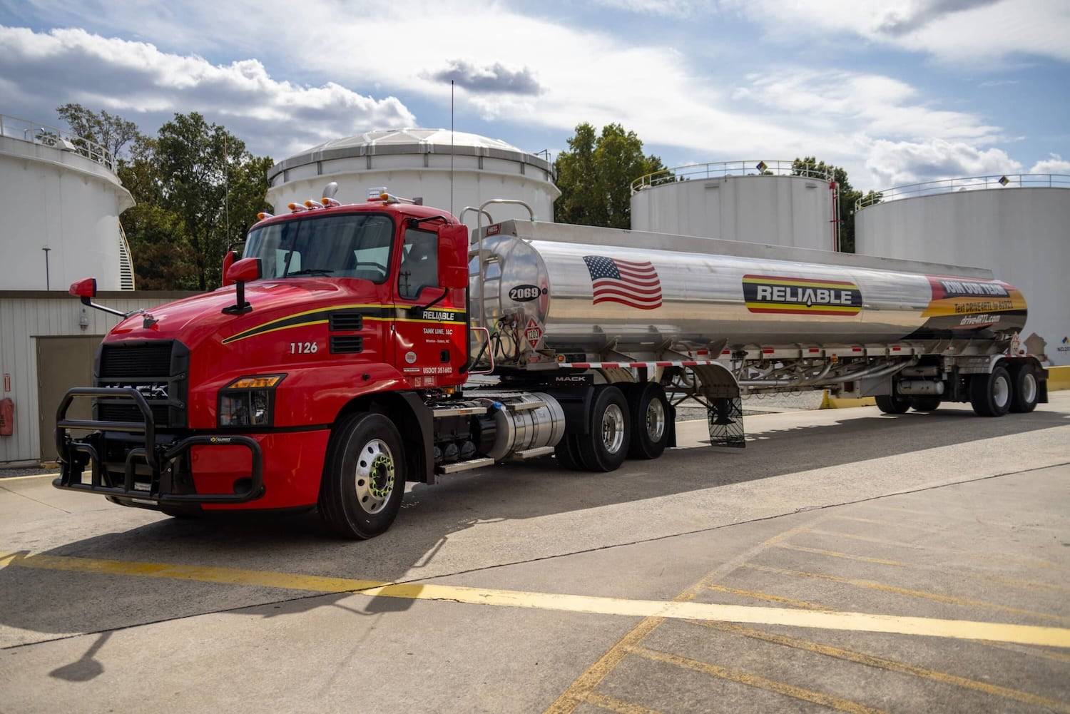 Reliable Tank Line truck
